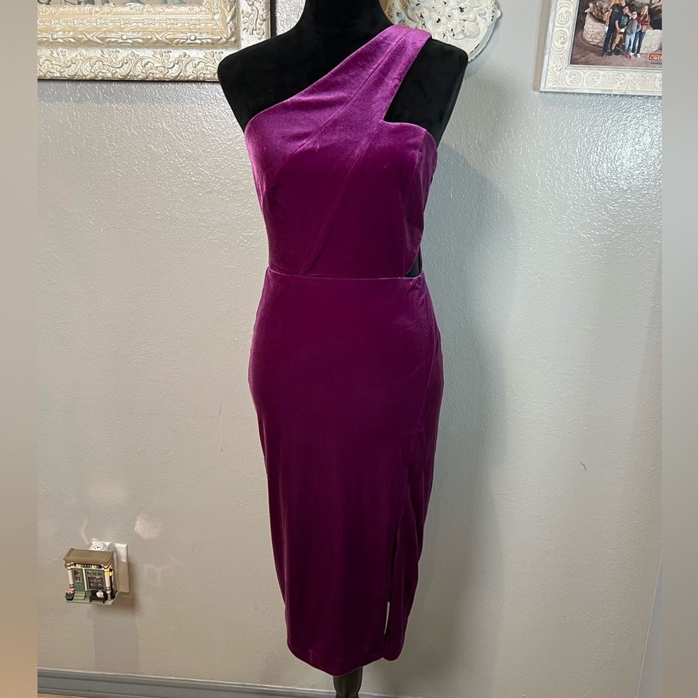 Aidan Mattox Magenta One-Shoulder Velvet Midi Dress